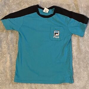 Fila.Boys Youth T-shirt. Size 8